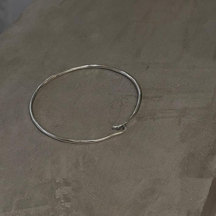 ブレスレットレディース シルバー個性的レディースブレスレット シンプル創意腕輪