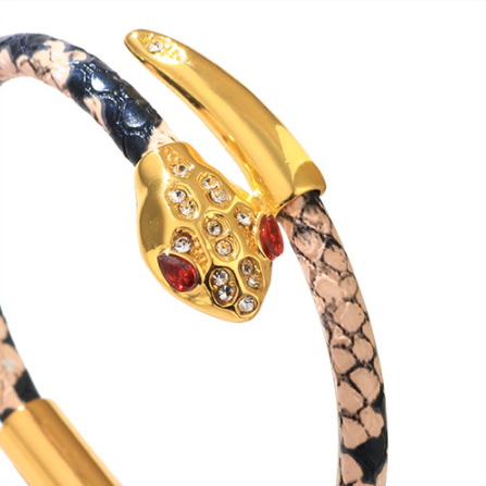 ブレスレットレディース ゴールド蛇モチーフブレスレット 合皮パイソン柄ラインストーン付き