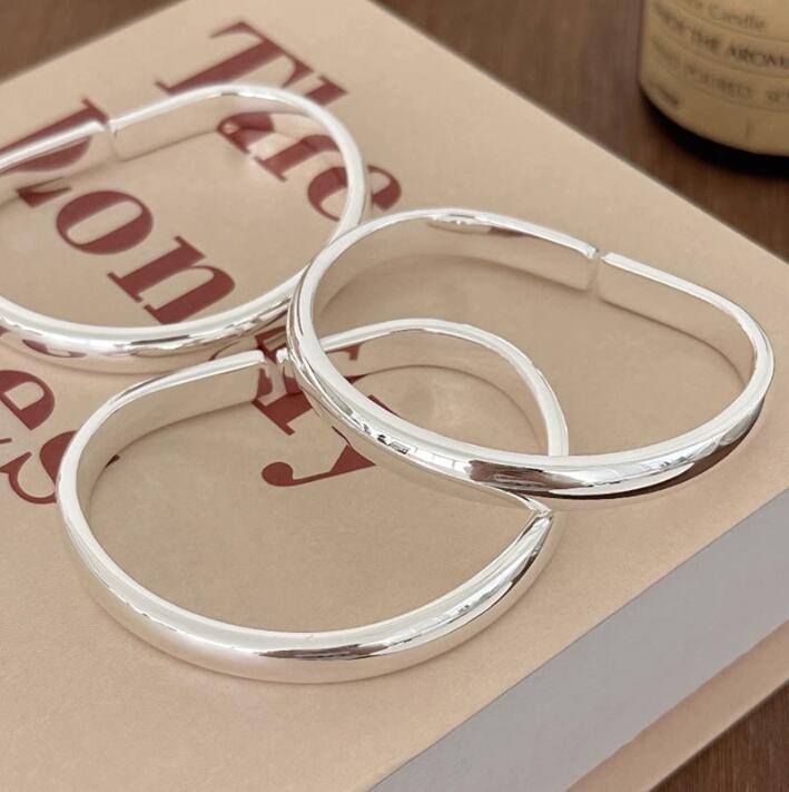 ブレスレットレディース シルバー個性的ブレスレット レディース シンプル腕輪アクセサリー