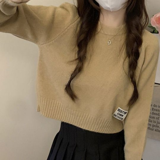 【レディースカジュアルファッション】ショート丈ゆるニットトップス｜トレンド感満点のこなれカジュアルな秋冬セーター