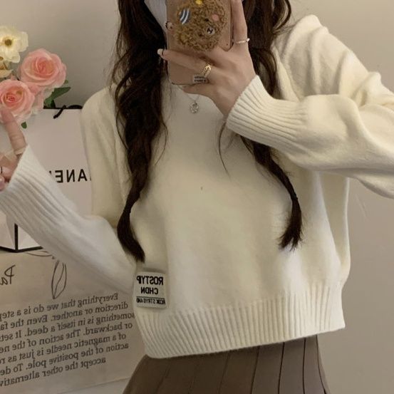 【レディースカジュアルファッション】ショート丈ゆるニットトップス｜トレンド感満点のこなれカジュアルな秋冬セーター