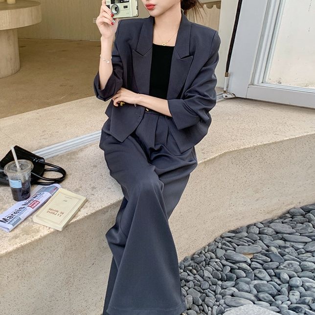 レディースカジュアルファッション 大人のきちんと見えダブルジャケットパンツセットアップ