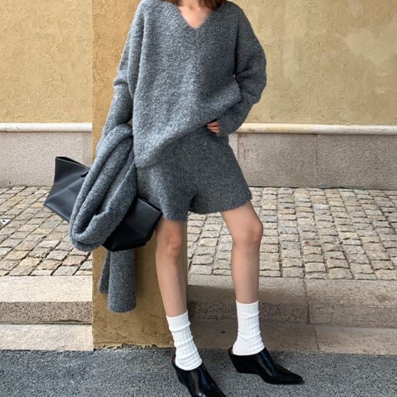 【レディースカジュアルファッション】ふわもこ×ゆるシルエット｜大人可愛い3分丈ニットワンピース