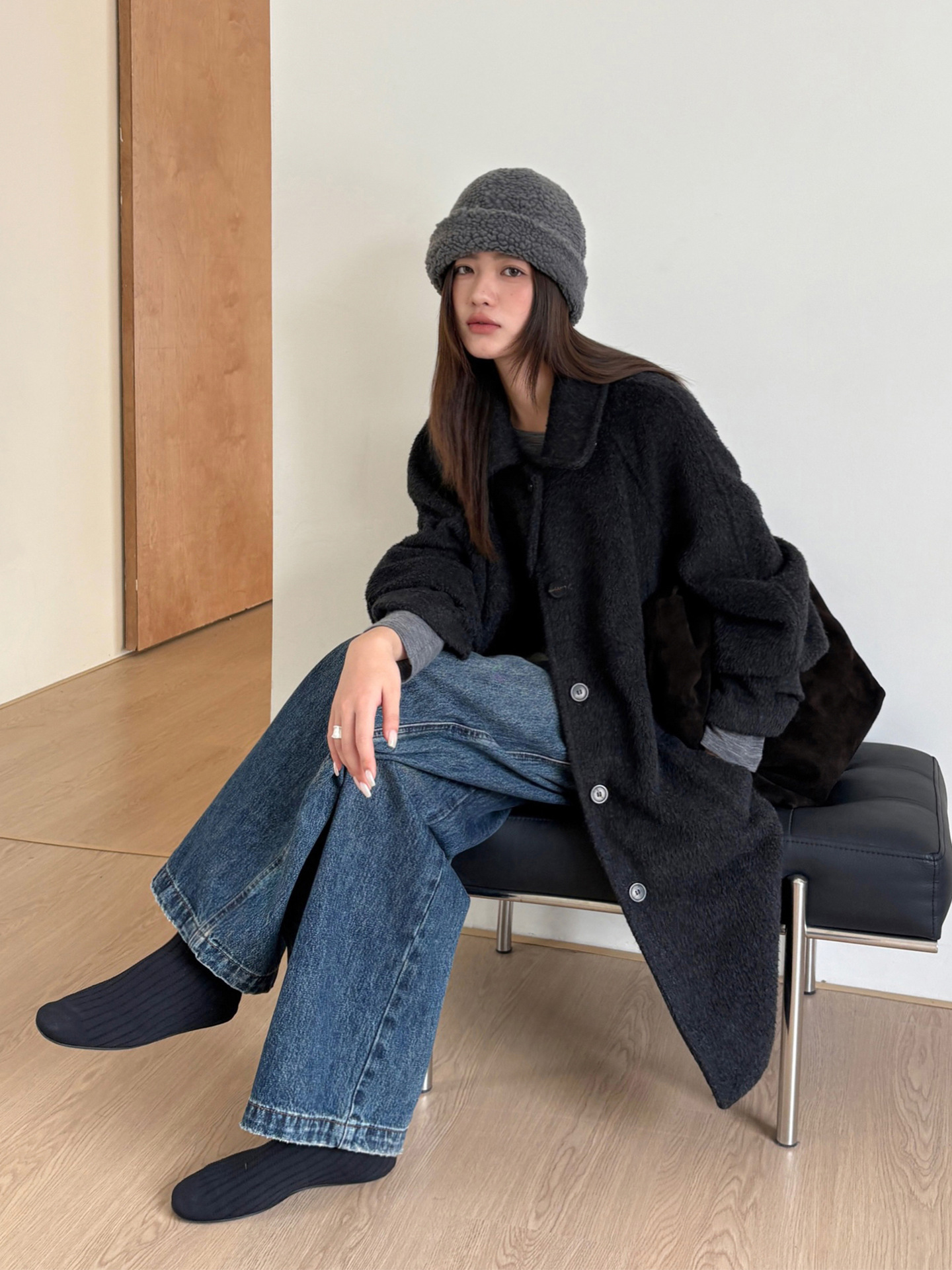 レディースカジュアルファッション もこもこボア素材のゆったりシルエットステンカラーコート