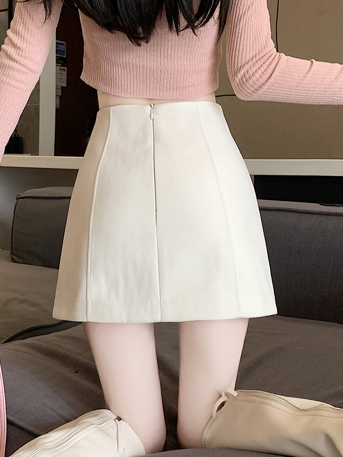【レディースカジュアルファッション】ハイウエストAラインミニスカート｜美脚効果抜群の上品シルエットショートスカート