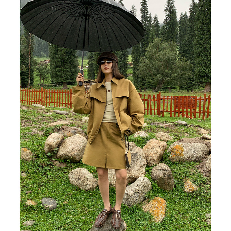 レディースカジュアルファッション ヒョウ柄襟デザインショート丈ブルゾンジャケット