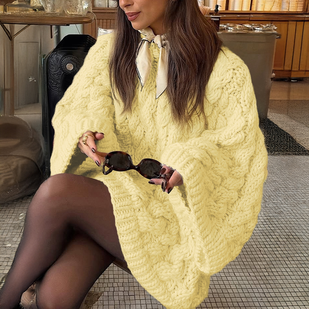 【レディースカジュアルファッション】立体ケーブル編み×ゆるドルマン｜体が華奢見えする厚手ニットワンピ風プルオーバー