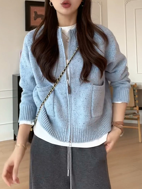 【レディースカジュアルファッション】ダブルジップふわもこカーディガン風ニット｜軽やかで上品な秋冬ゆるめアウタートップス