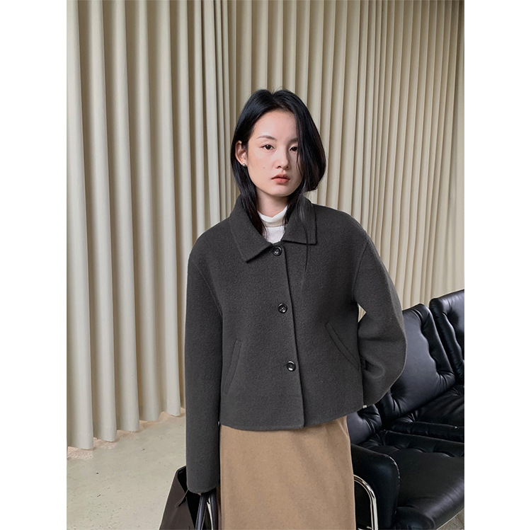 レディースカジュアルファッション ショート丈襟付きウールジャケット