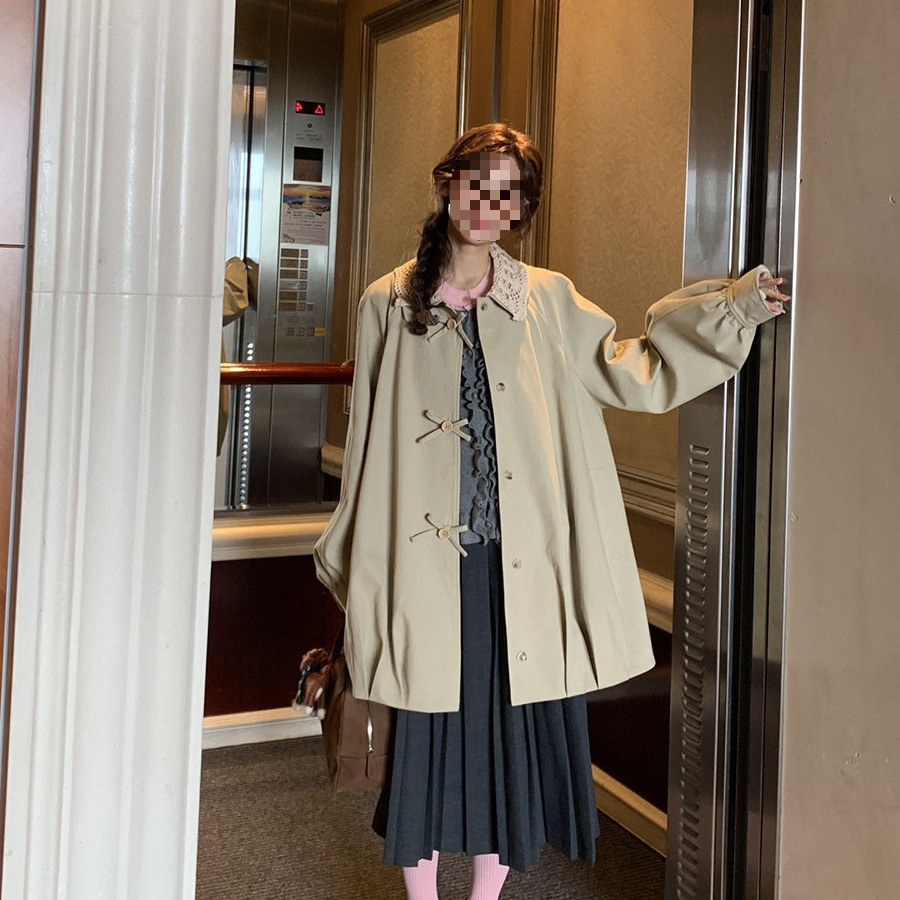 レディースカジュアルファッション レース襟付きダッフル風ジャケット