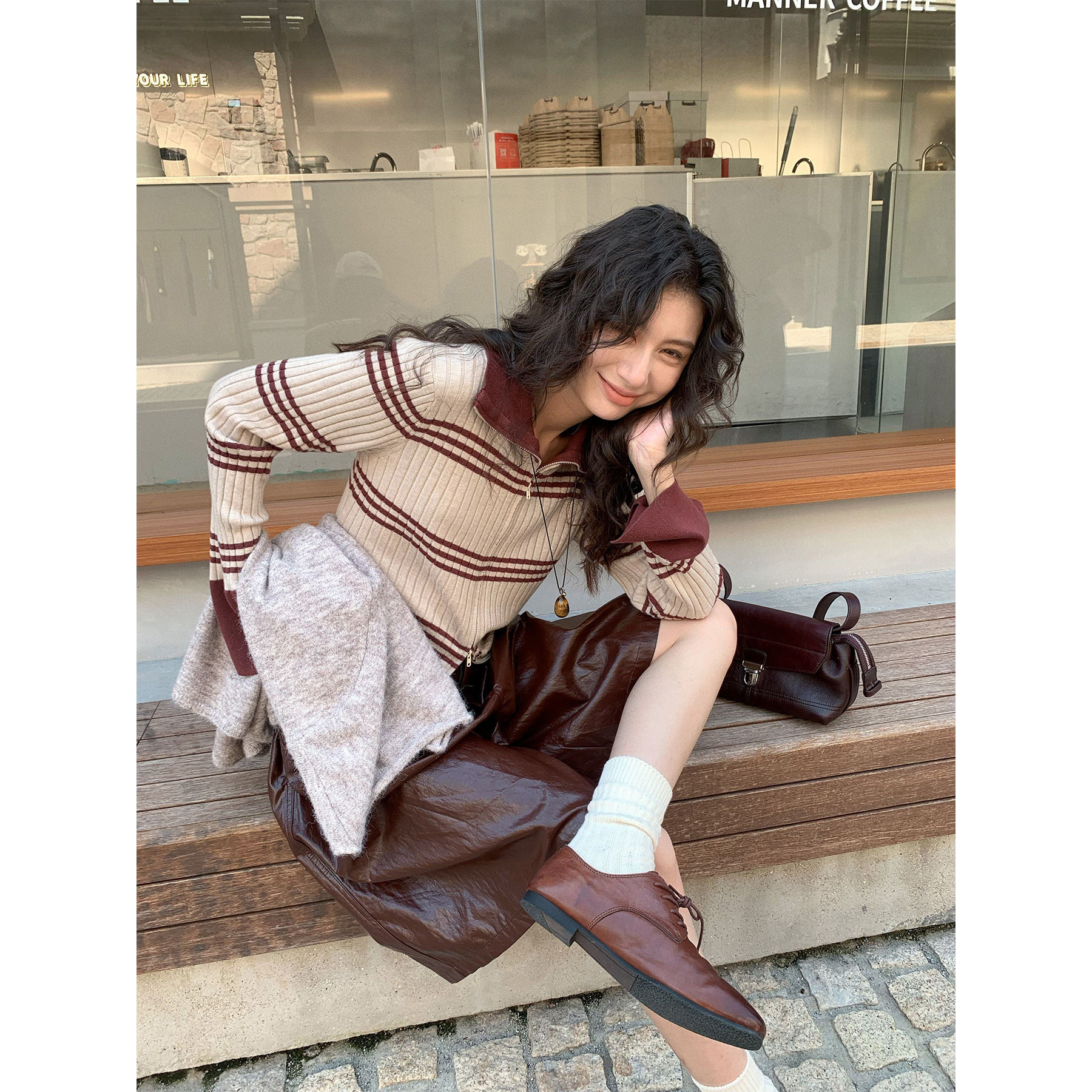 レディースカジュアルファッション 襟付きボーダーリブニット長袖プルオーバー