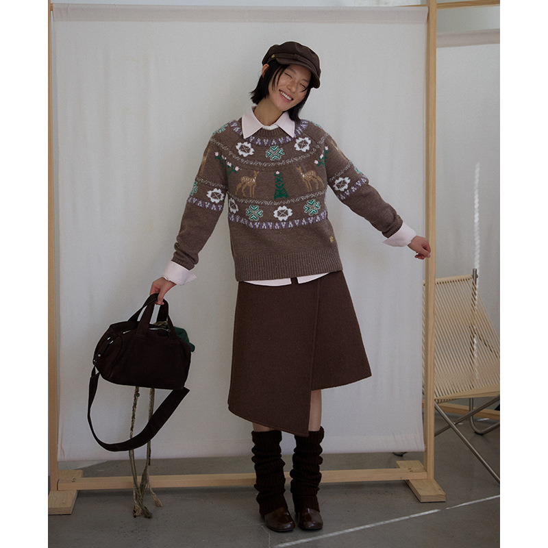 レディースカジュアルファッション 鹿と雪の結晶柄ノルディック柄ニットセーター