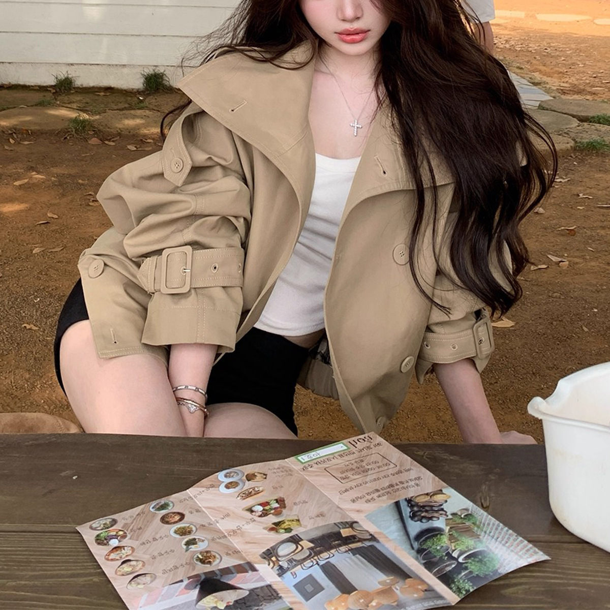 レディースカジュアルファッション スタンドカラーダブルボタンショートジャケット