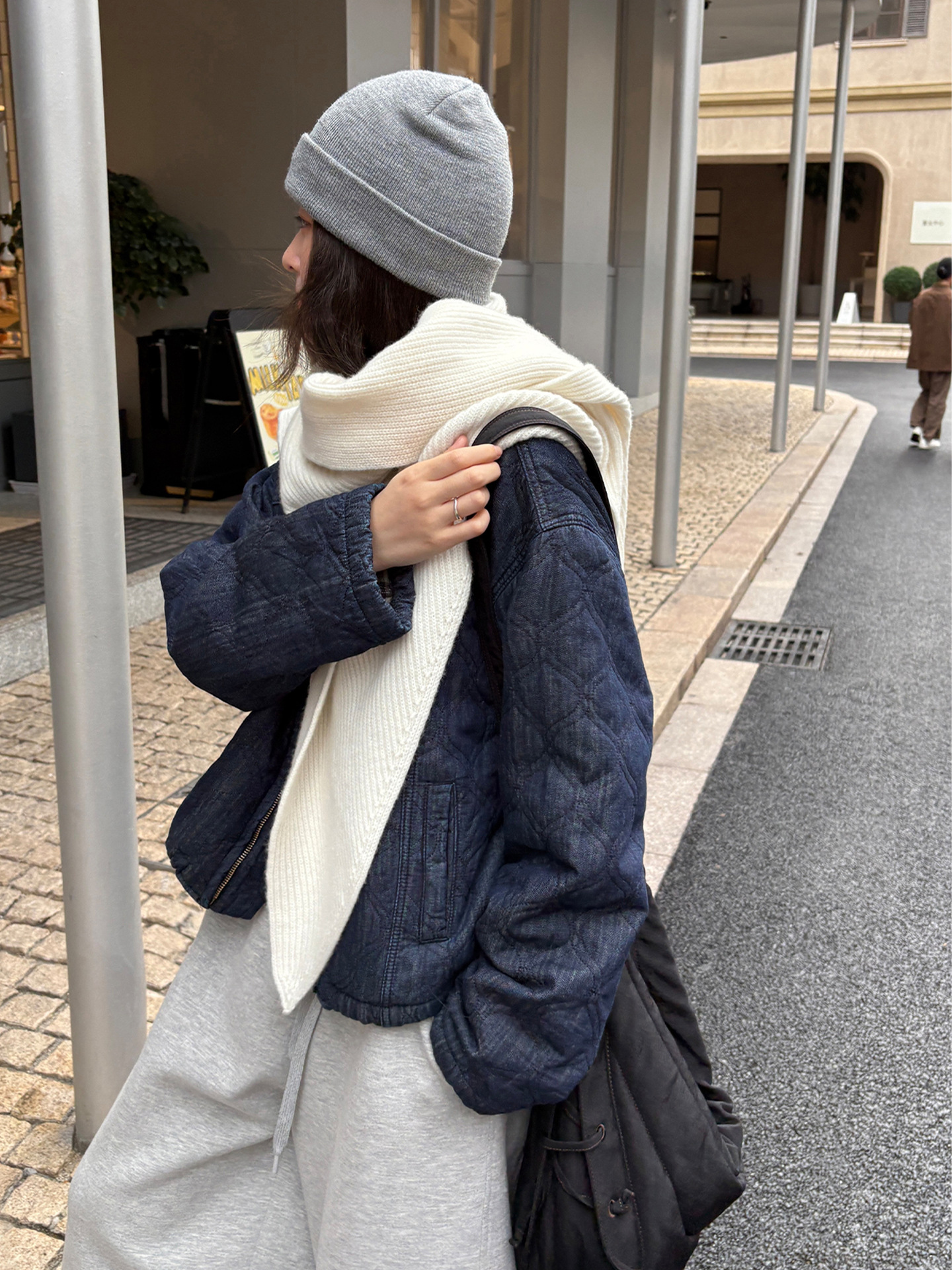 レディースカジュアルファッション キルティングデニムノーカラーブルゾン