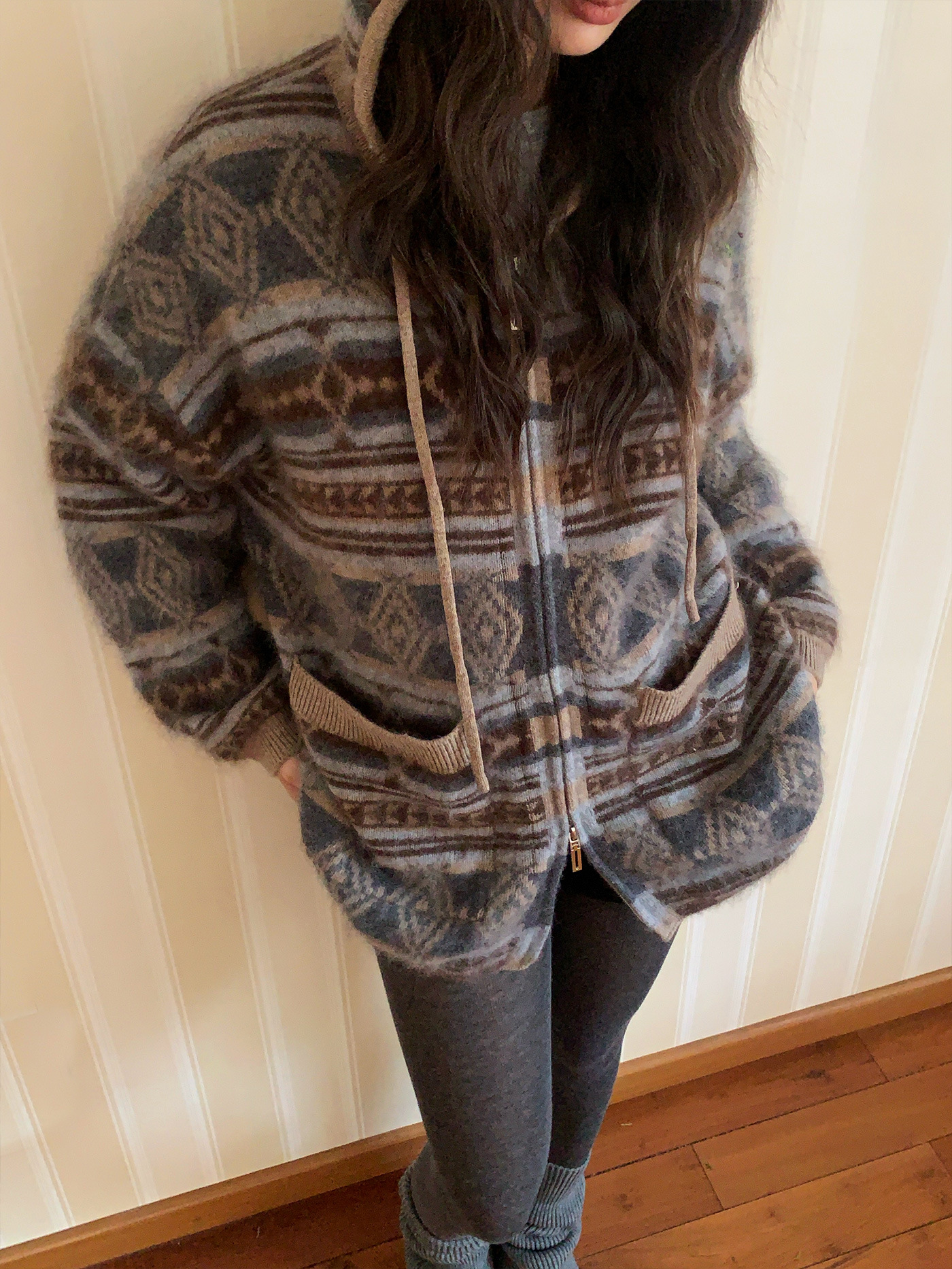 レディースカジュアルファッション エスニック柄ジップアップフード付きニットカーディガン