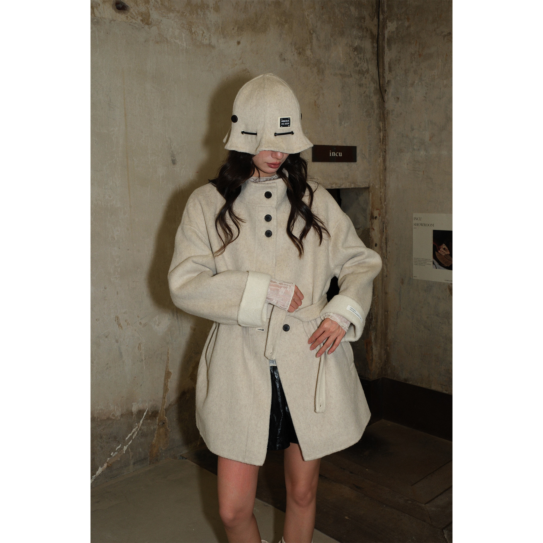 【レディースカジュアルファッション】立体裁ち×上質ウール調｜360度美シルエットの大人リュクスショートコート