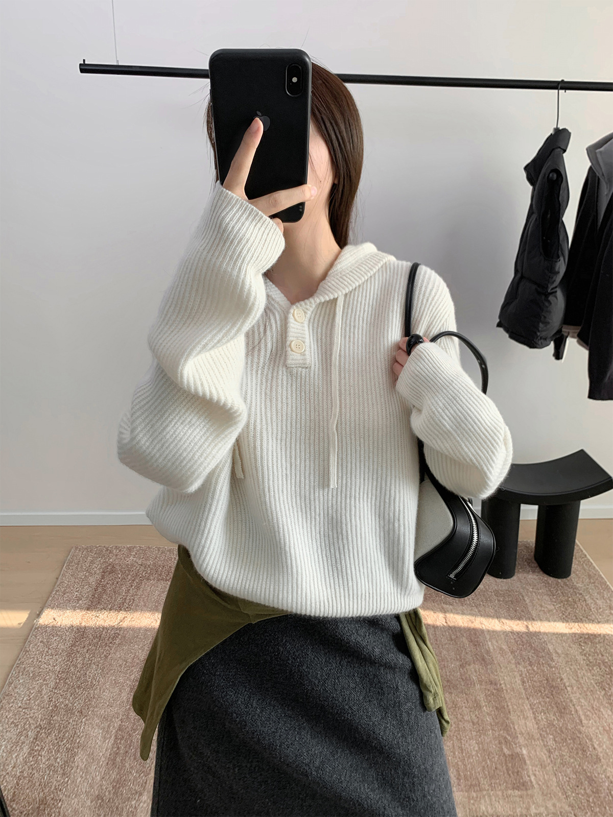 レディースカジュアルファッション 襟付きボタンデザインリブニットプルオーバー