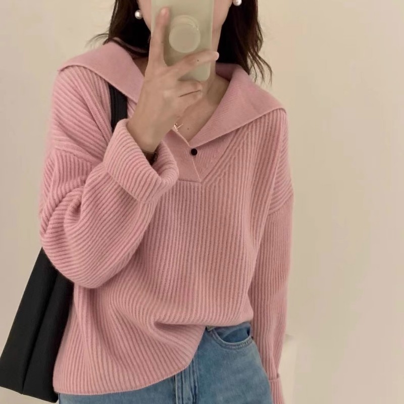 【レディースカジュアルファッション】Vネックゆったりリブニット｜上品で柔らかい米白カラーの春秋定番トップス