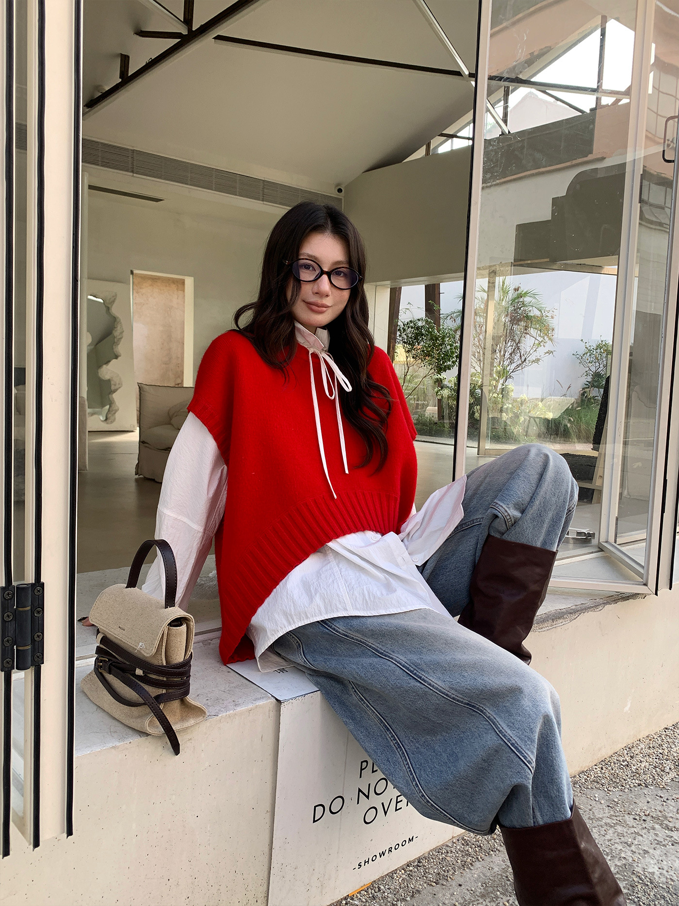 レディースカジュアルファッション 袖なしニットベスト重ね着風セットアップ