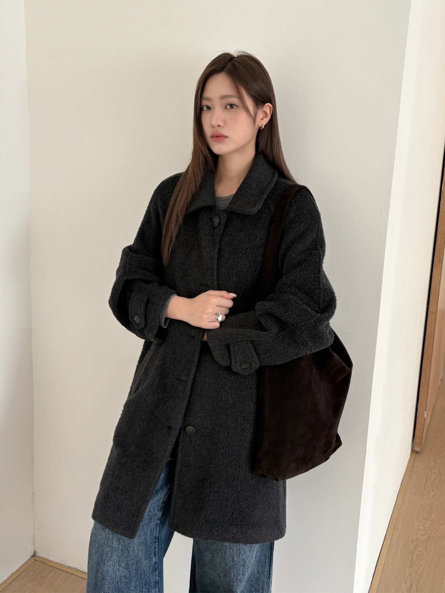 レディースカジュアルファッション もこもこボア素材のゆったりシルエットステンカラーコート