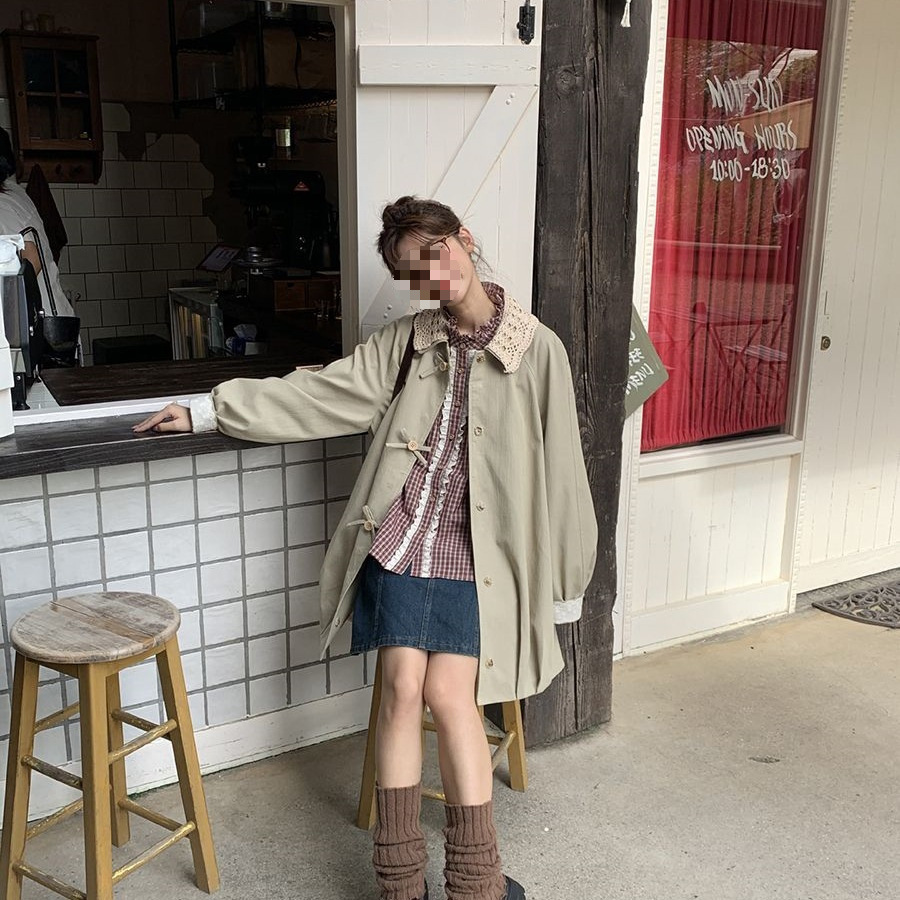 レディースカジュアルファッション レース襟付きダッフル風ジャケット