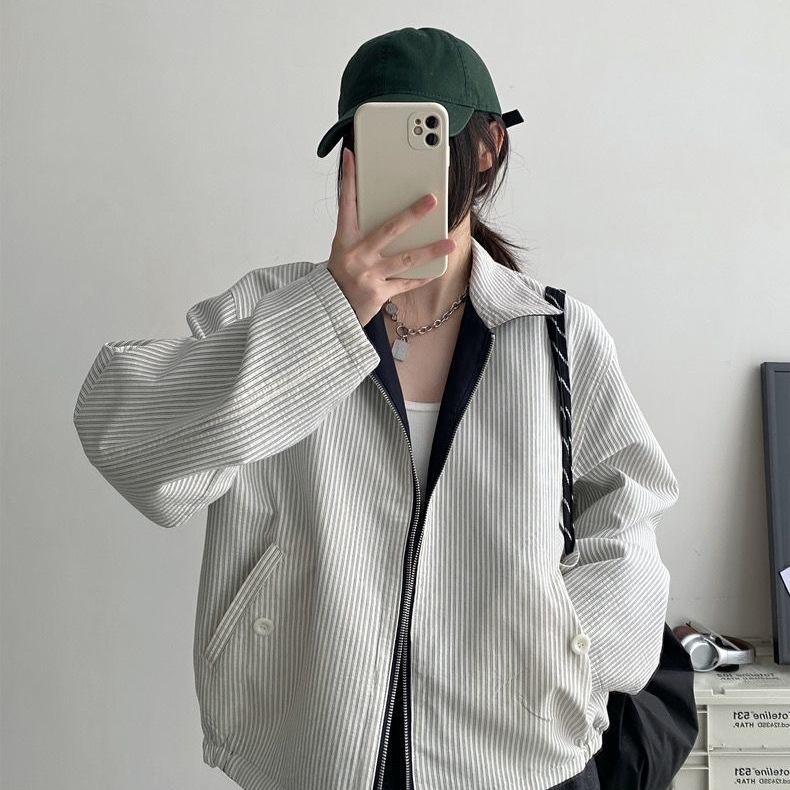 【レディースカジュアルファッション】軽やかニュアンス×ゆるシルエット｜こなれ見えを叶える大人の配色ジャケット