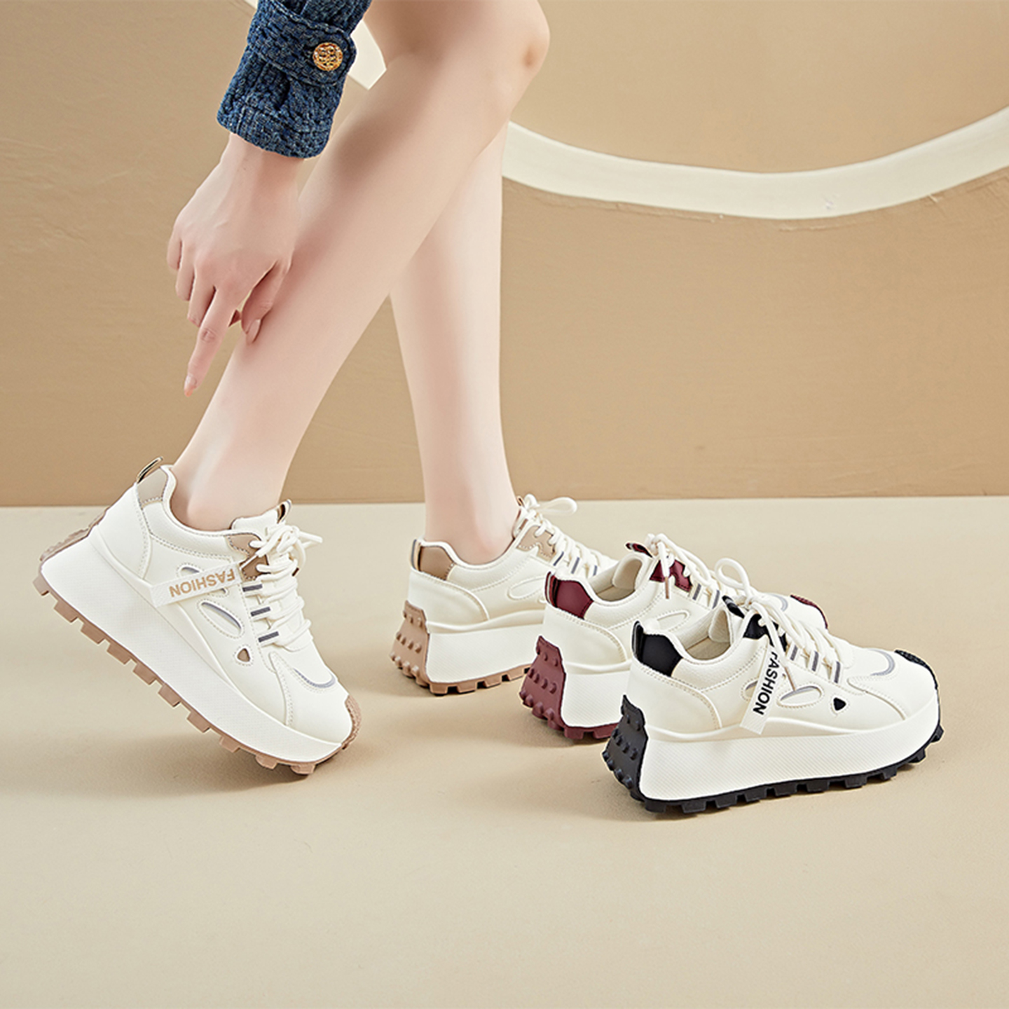 【レディースカジュアルファッション】厚底×軽量｜快適フィットのランニング風デザイン