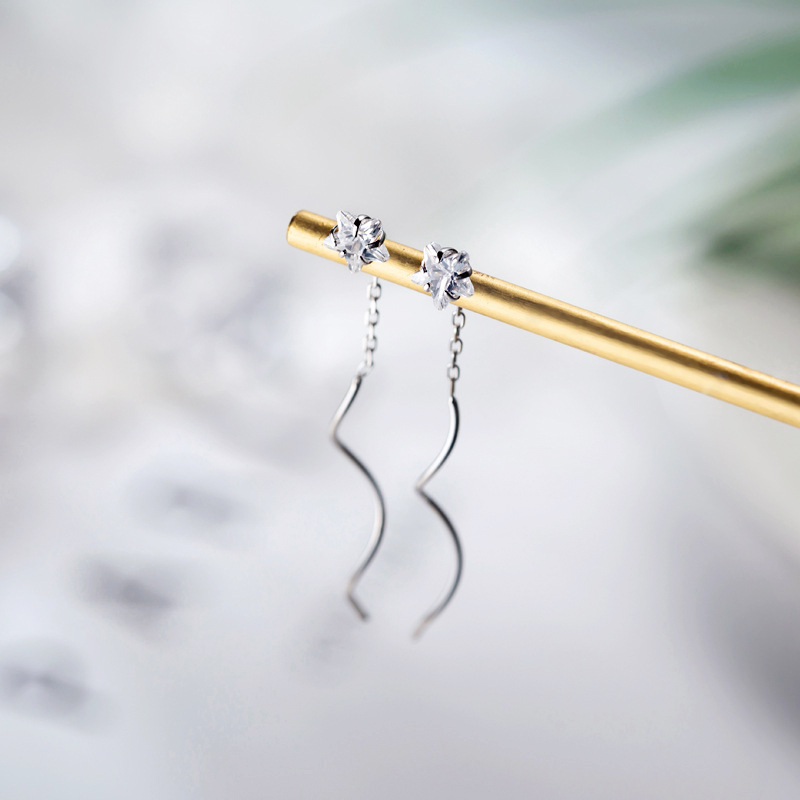 レディースピアス 星形ジルコニア波型チェーン揺れるピアス