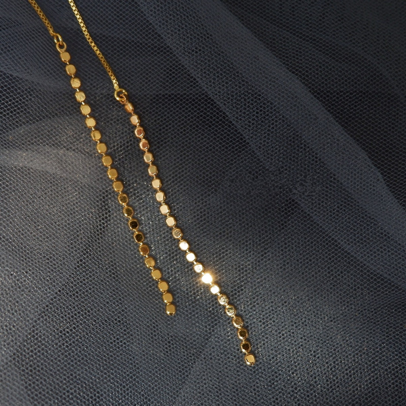 レディースピアス 連続小粒丸玉チェーン糸通し揺れるピアス