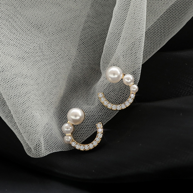 レディースピアス 真珠と輝石の半円モチーフスタッドピアス