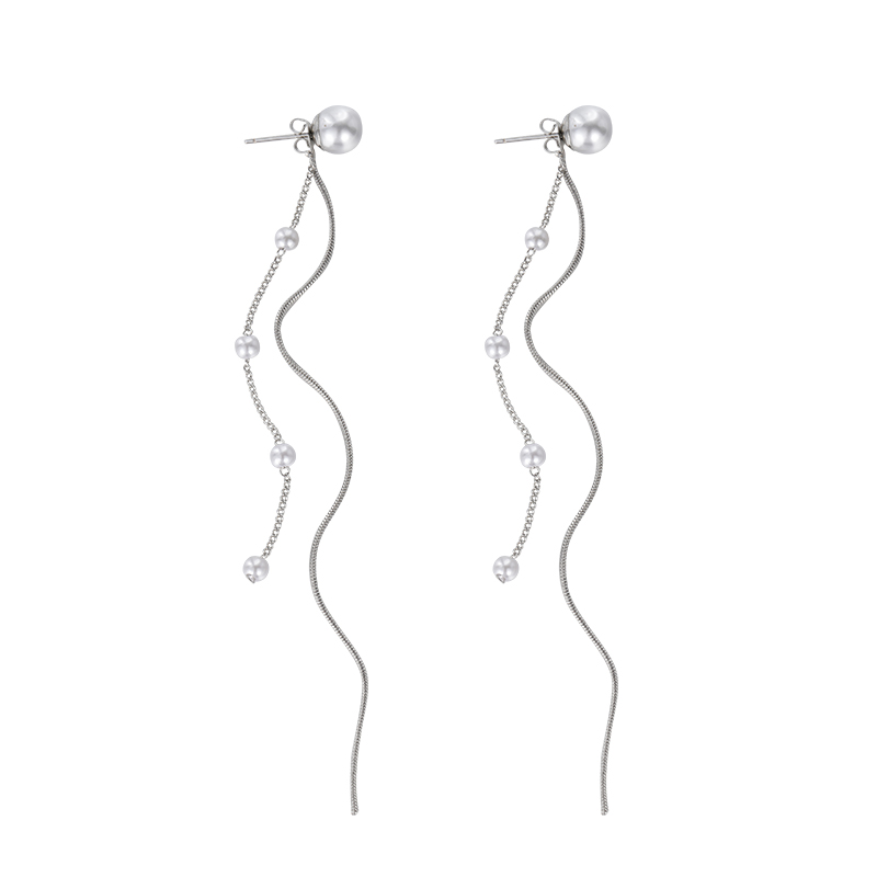 レディースピアス 真珠とチェーンの揺れる二重垂れ下がりピアス