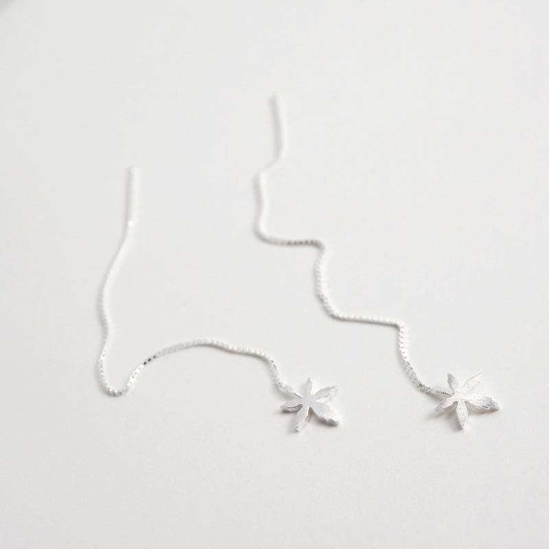 レディースピアス 星型モチーフ繊細チェーンピアス