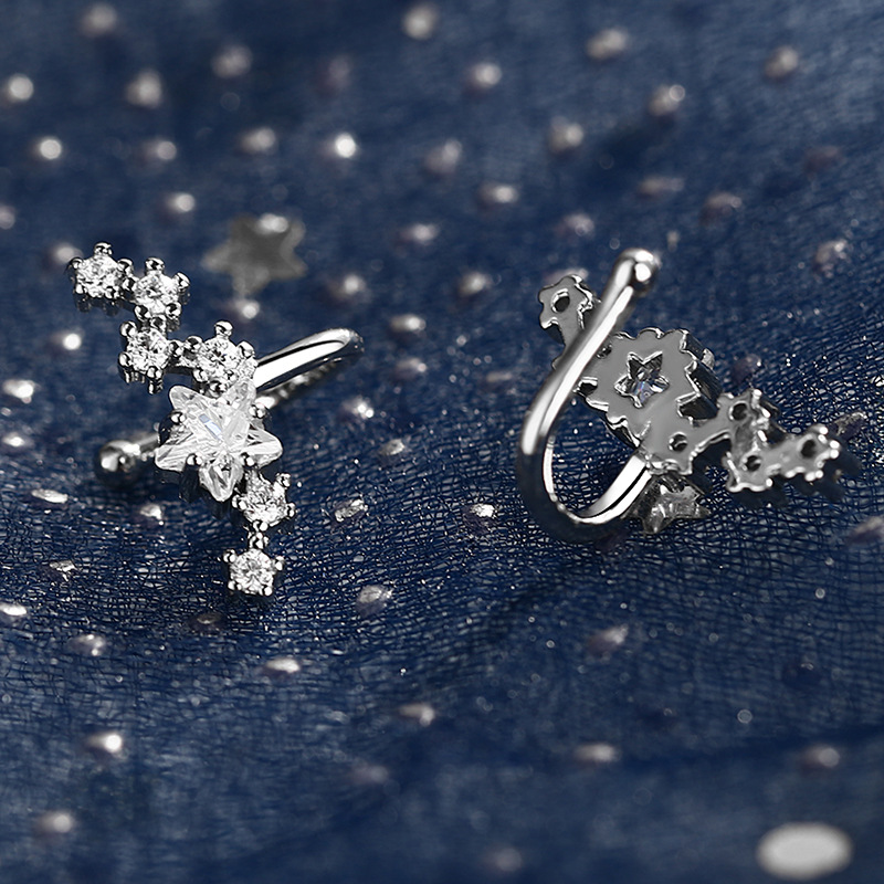 レディースピアス 華やか輝石の立体的な耳元装飾イヤーカフ