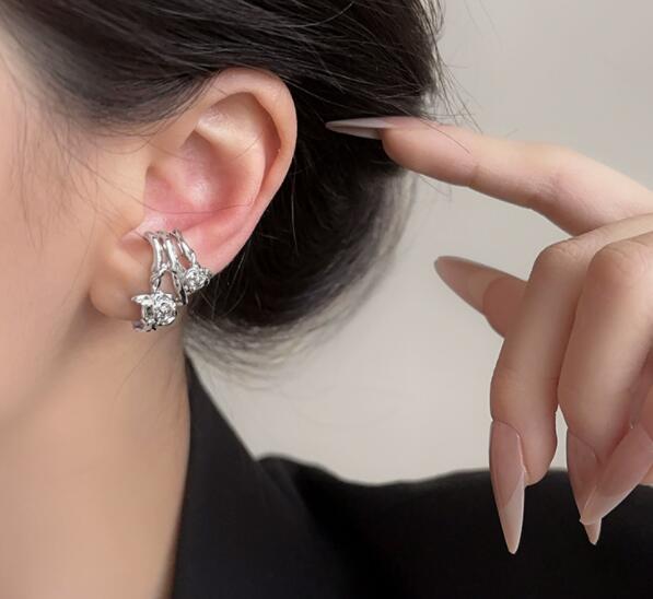 ピアスレディース 薔薇デザインフックピアス 花モチーフアクセサリー