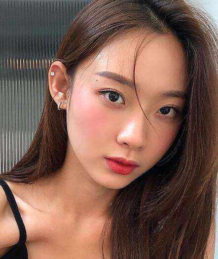 ピアスレディース 秋冬レトロ美少女フープピアス飾りアクセサリー