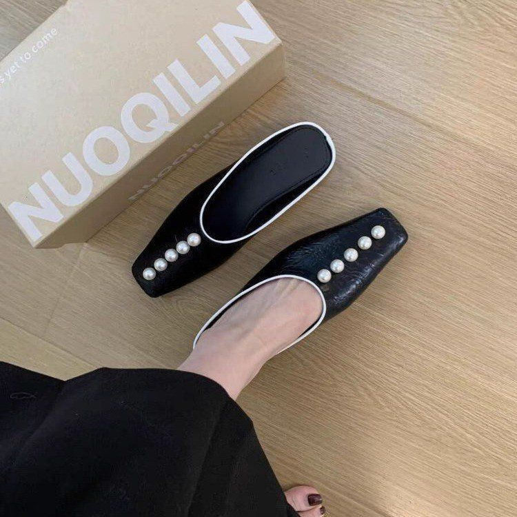 レディーススリッポン 幅広対応パール付き角先半履きぺたんこ靴2024秋冬