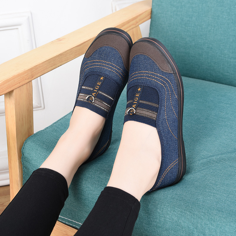 レディーススリッポン 装飾金具付き快適歩行レディーススリッポン