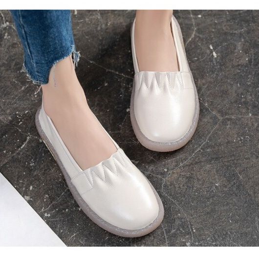 レディーススリッポン ふんわりギャザー入り本革幅広スリッポン