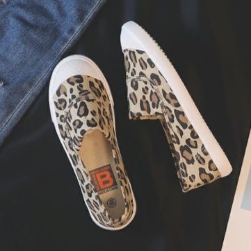 レディーススリッポン 豹柄プリント軽量キャンバススリッポン