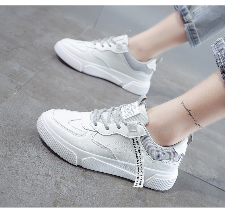 レディーススリッポン 厚底スニーカー レディース 軽量 通気性 美脚効果 日常履き