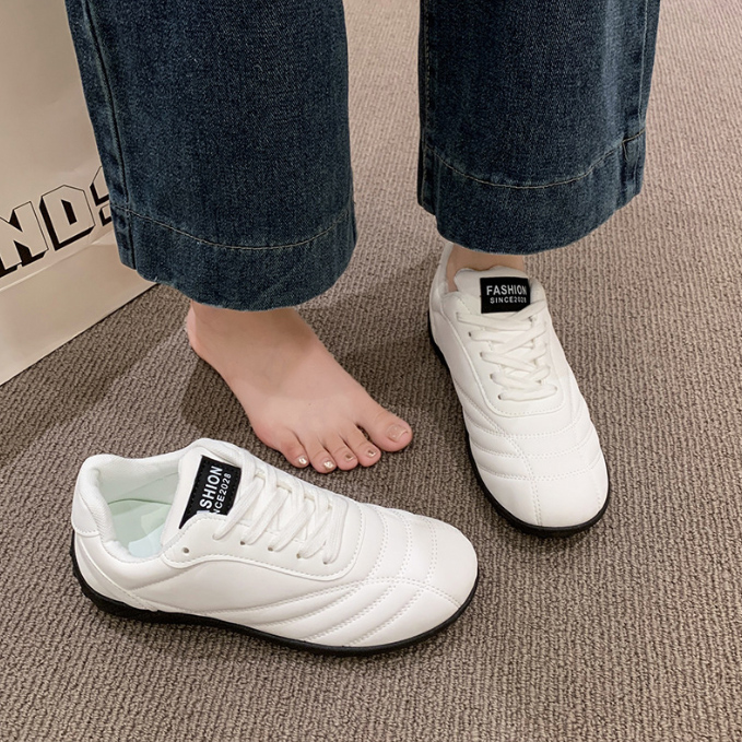 レディーススリッポン 2025新作 レディース 幅広 軽量 光沢 美脚 歩きやすい スニーカー