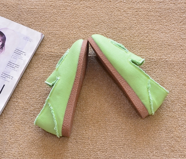 レディーススリッポン ふんわり縫い糸デザイン幅広レディーススリッポン