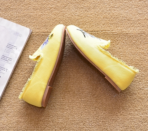 レディーススリッポン 花柄刺繍レディーススリッポン幅広快適シューズ