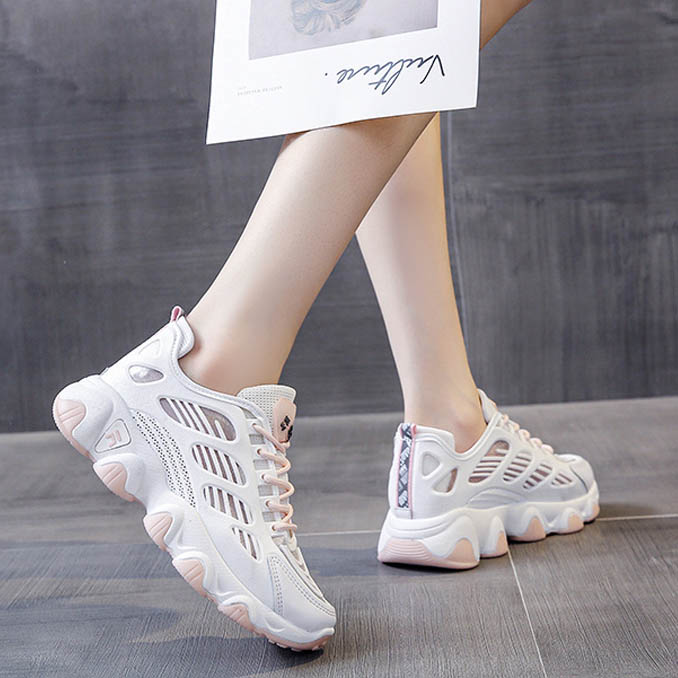 レディーススリッポン 春夏新作 厚底メッシュ運動靴 美脚白色シューズ