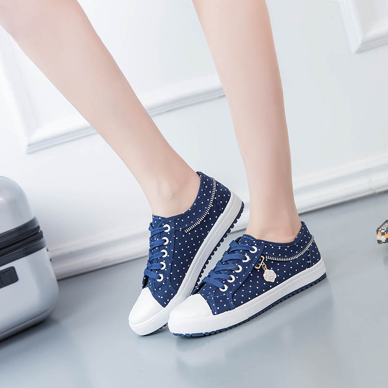 レディーススリッポン レディース 水玉ドット 厚底 スニーカー 花チャーム付き