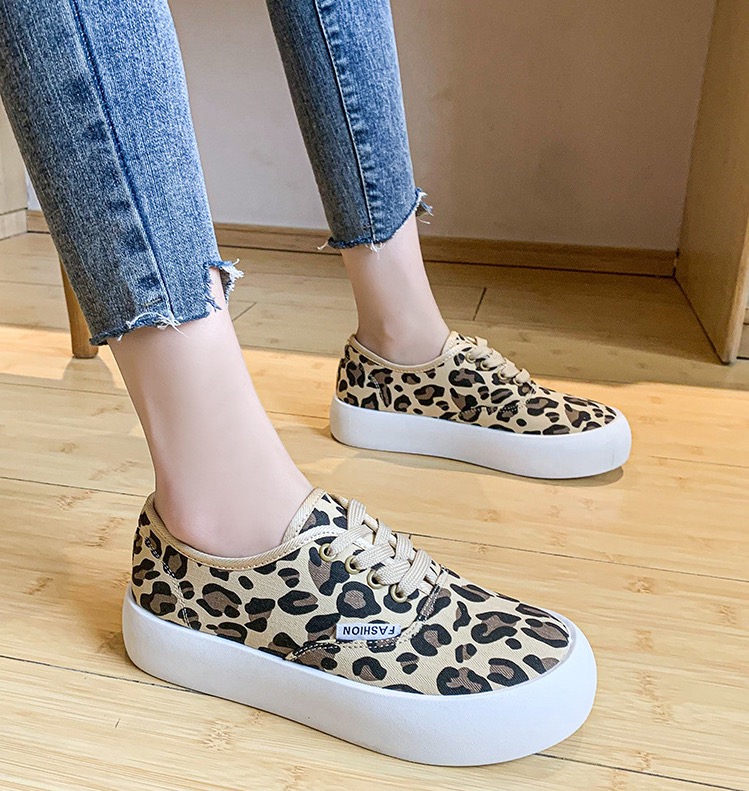 レディーススリッポン 厚底ヒョウ柄スリッポン美脚デイリースニーカー