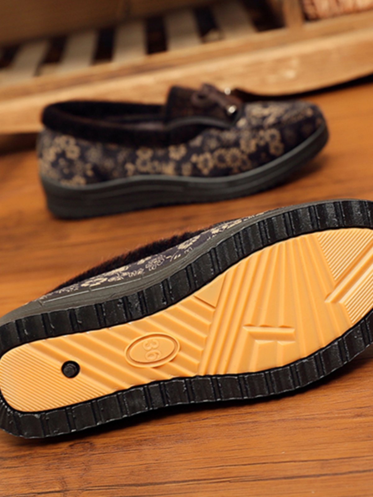 レディーススリッポン 和風花柄リボン付きレディーススリッポン