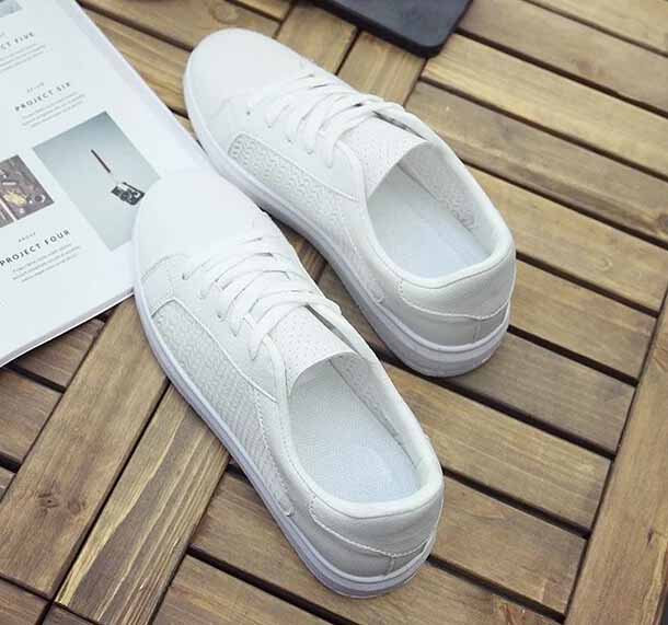 レディーススリッポン 厚底メッシュ運動靴 白 脱ぎ履き簡単 美脚効果 レディース