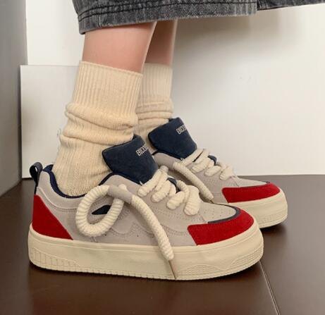 レディーススリッポン レディース厚底運動靴 履きやすい白色スニーカー