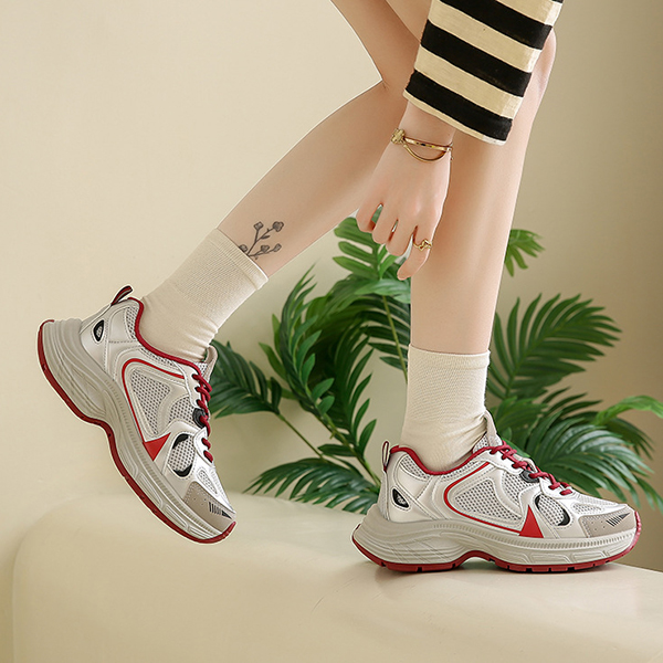 レディーススリッポン ２０２５新作レディース厚底網目紐靴運動靴美脚効果